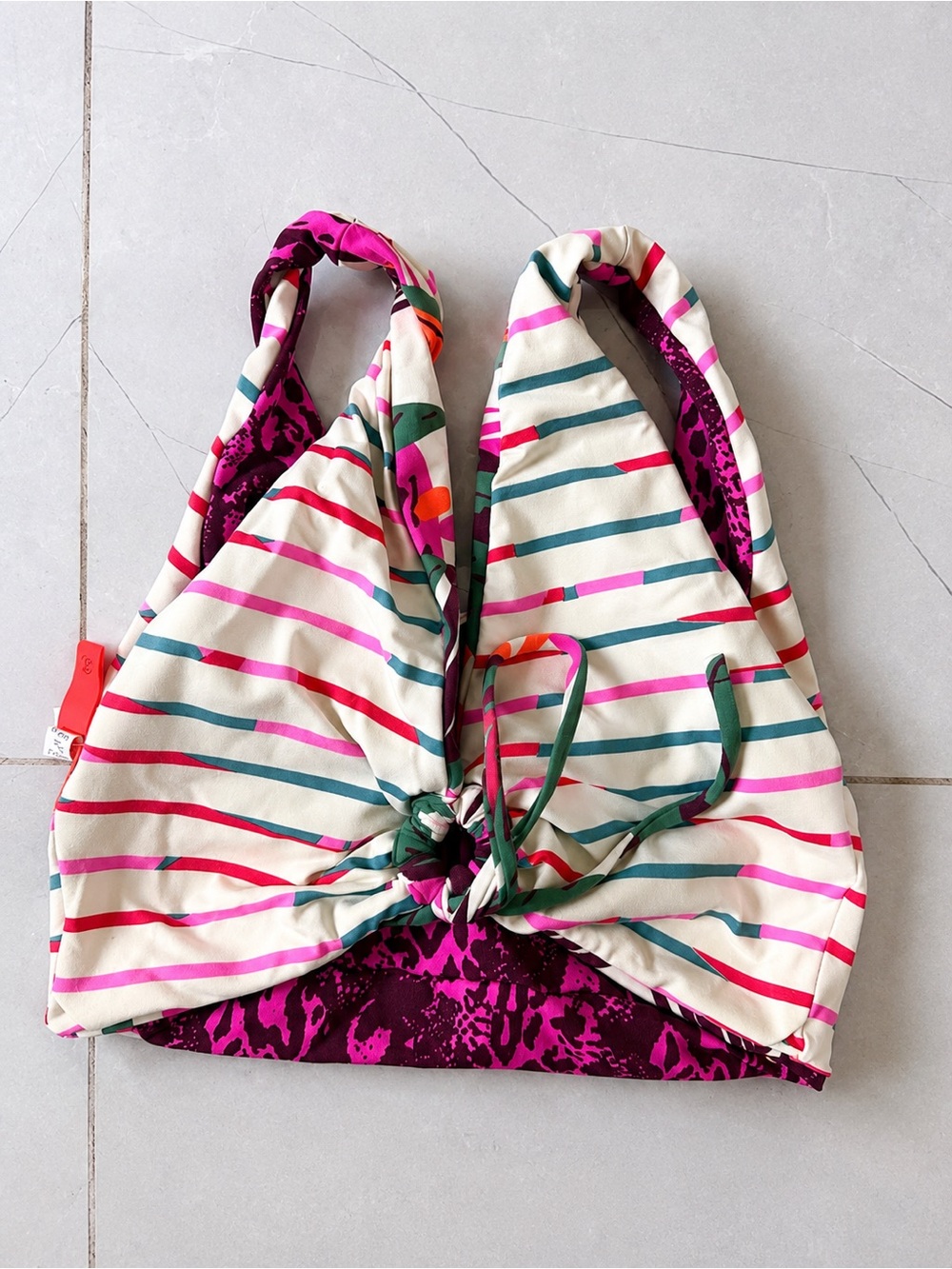 Maaji Reversible Bikini Top – Size M Vacation - Picture 3 of 6